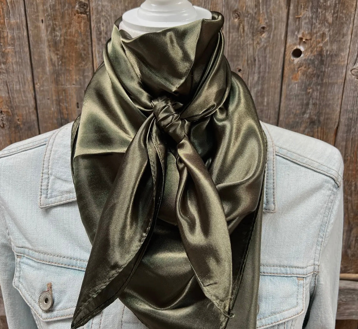 Olive Wild Rag