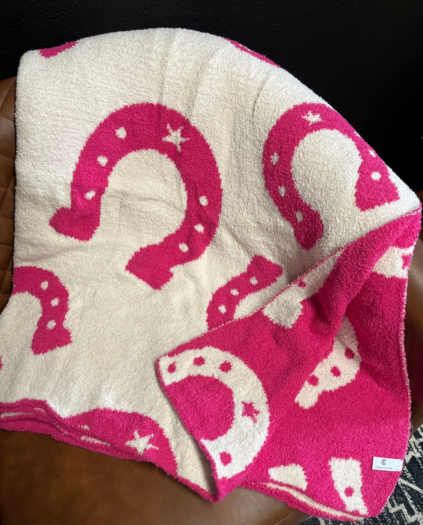 Horseshoe Pattern Blanket