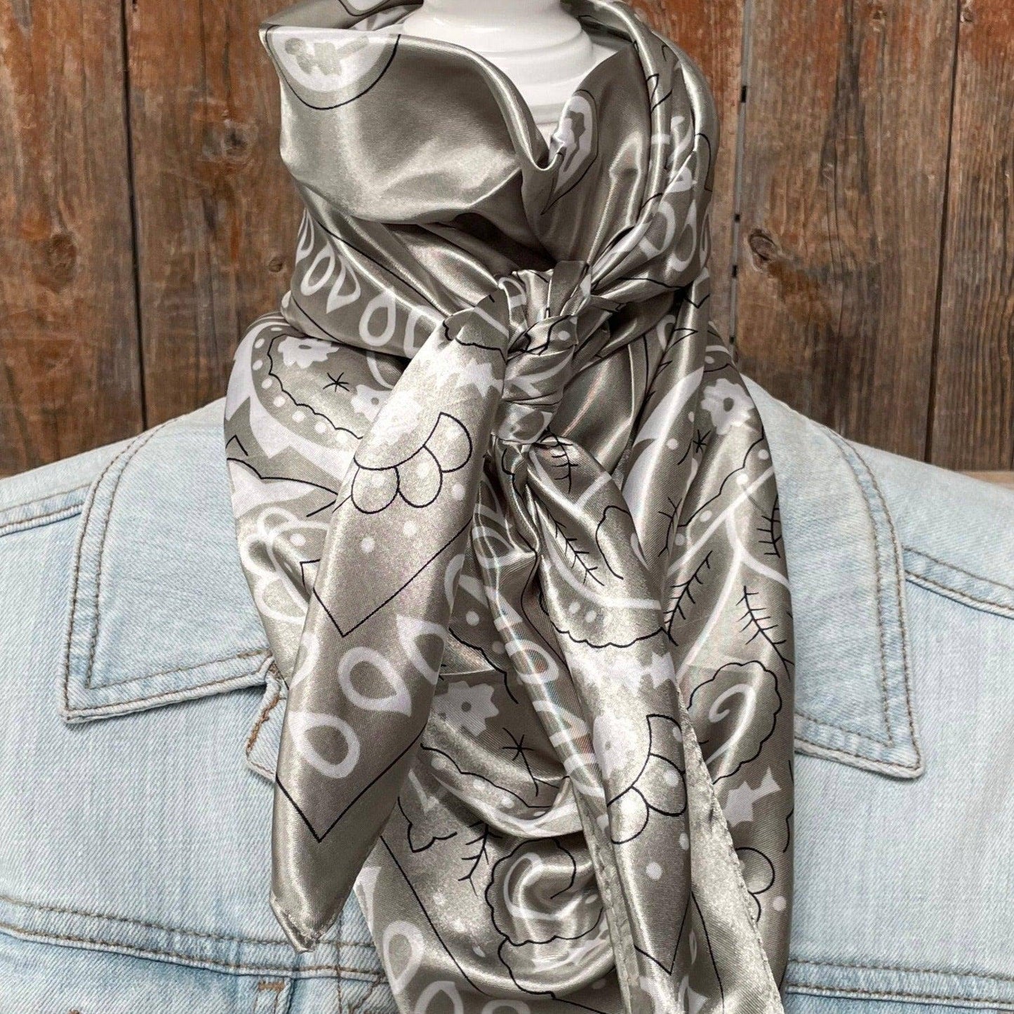 Sage Paisley Wild Rag