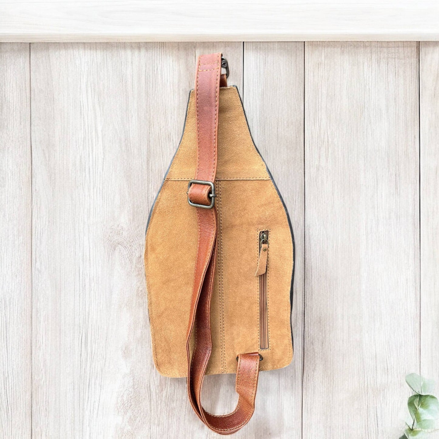 BootStitch Sling bag-tan