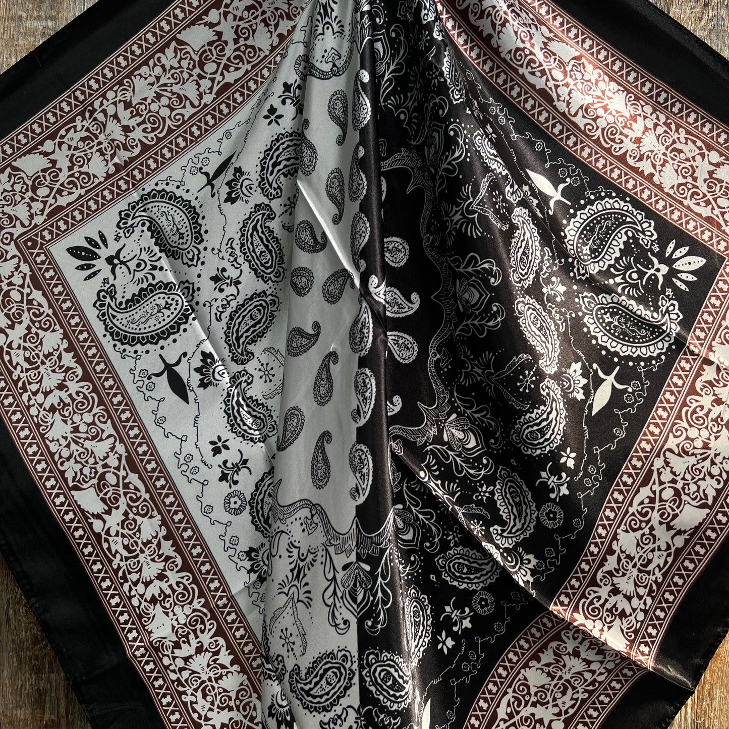 Black Two Tone Paisley Wild Rag
