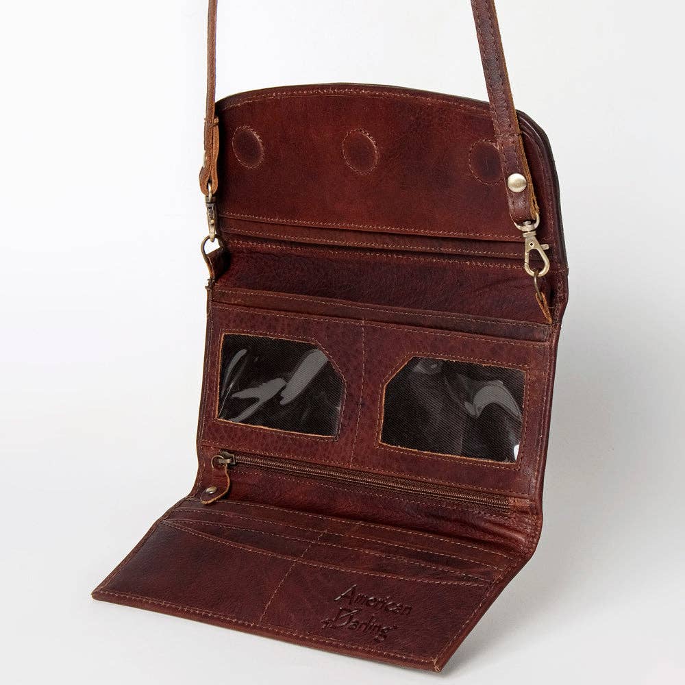 Wichita Crossbody Wallet