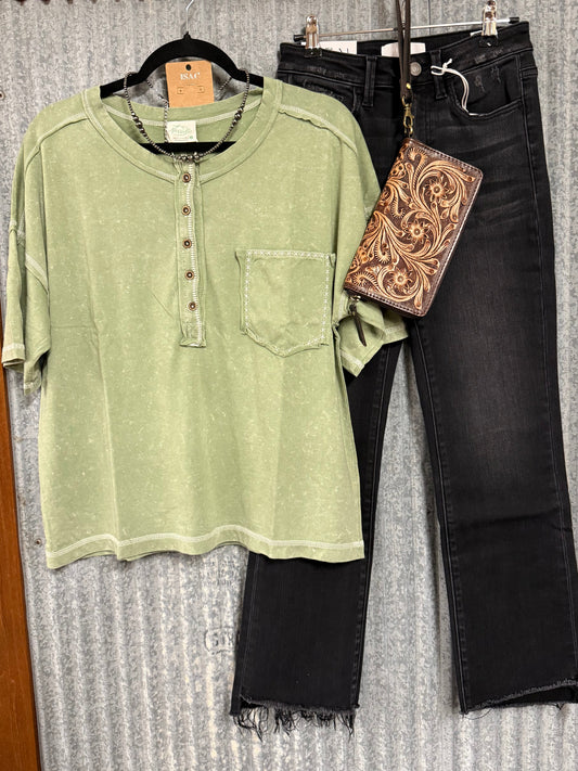 Malta Tee-Olive