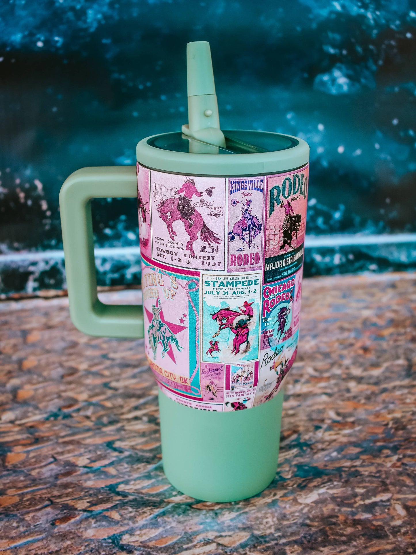Pink Rodeo Poster Flip Top Tumbler: 32oz