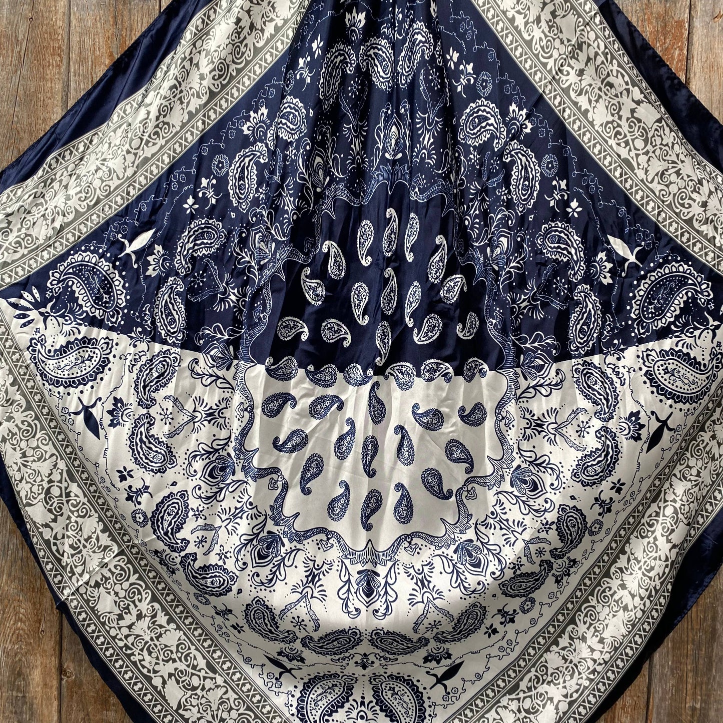 Navy Two Tone Paisley Wild Rag