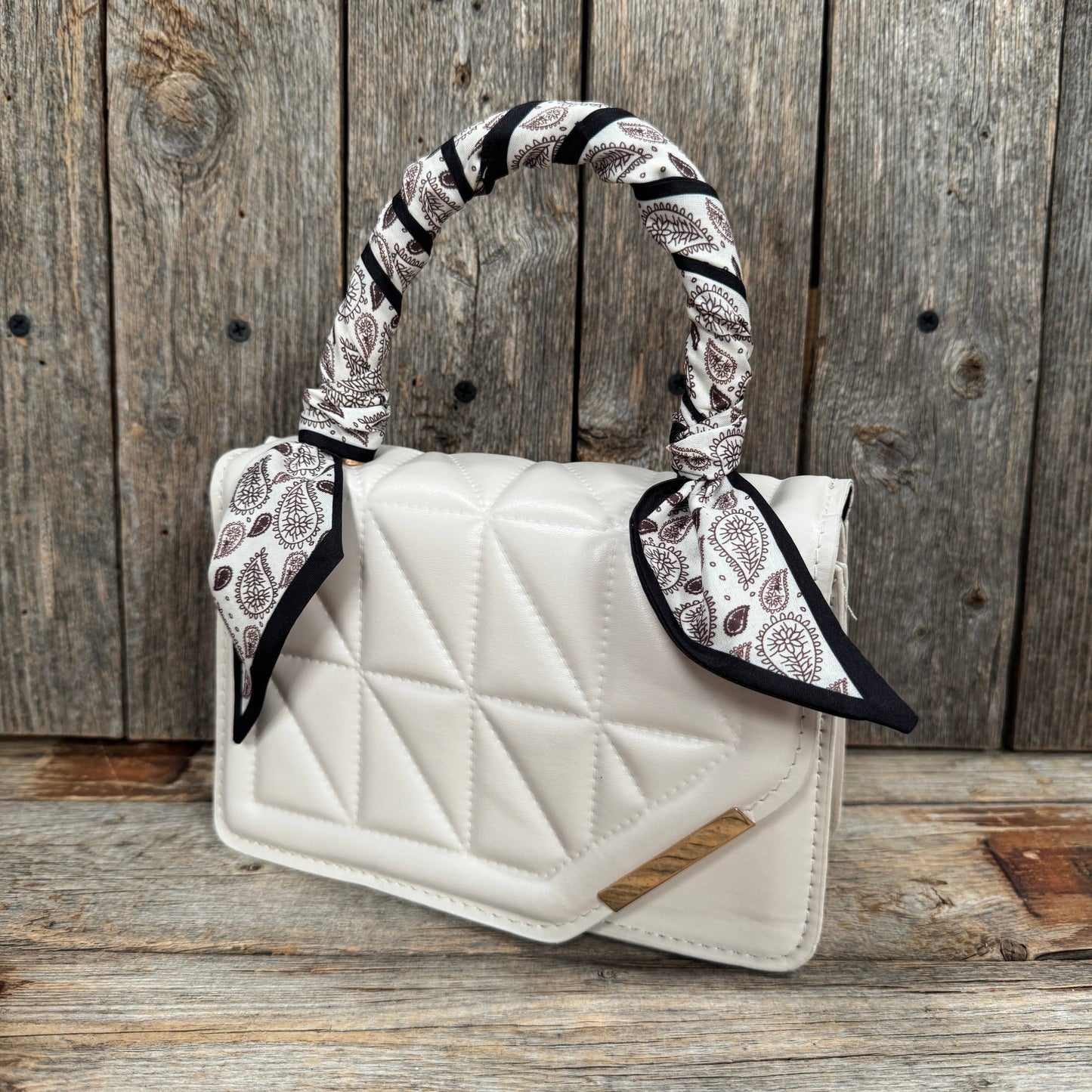 BB Paisley Twilly Wild Rag